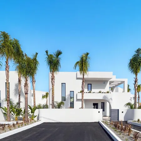 Villa Dolce Evelia By